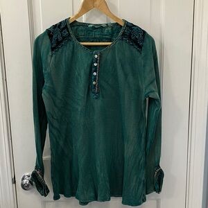 Soft Surroundings Butterfly knit top green/Teal Long Sleeve Women's Tunic size M